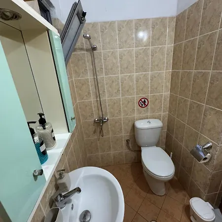 Apartman Peci *